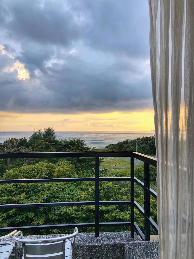 Tranquil Sea Hotel Kenting Esterno foto