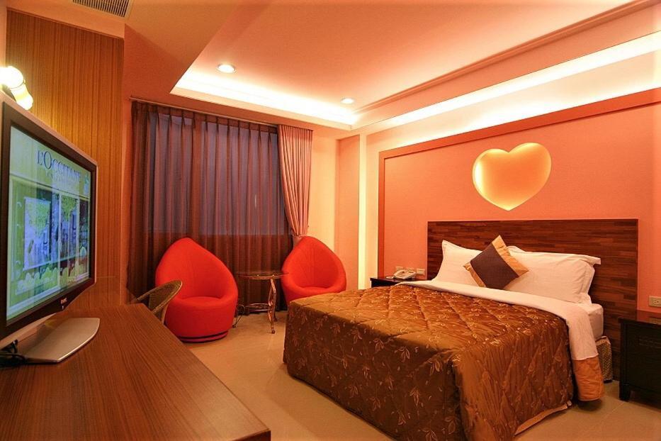 Tranquil Sea Hotel Kenting Esterno foto