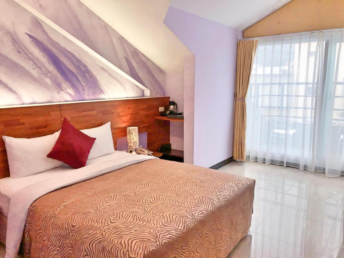 Tranquil Sea Hotel Kenting Esterno foto